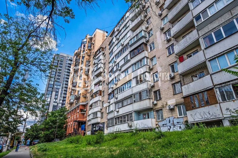 Квартира 1к. Житловий стан. Жилянська, 76, Голосіївський район, Центр