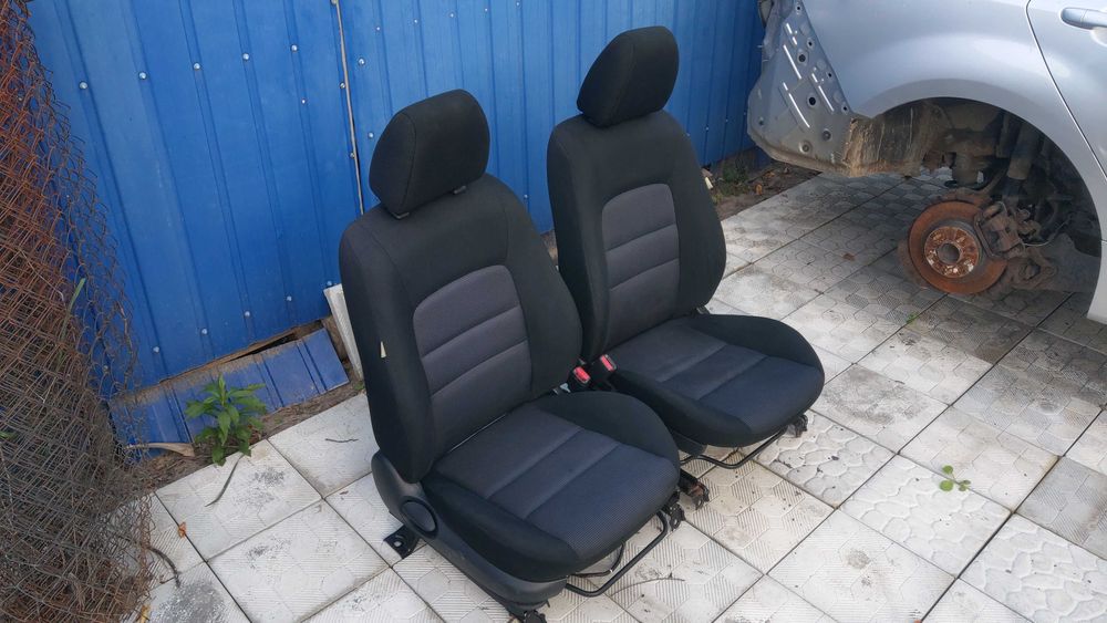 Сидіння крісла сиденья сідушки перед Мазда Mazda 6