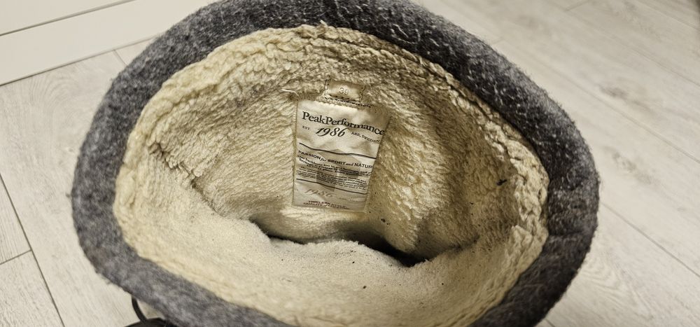 PEAK PERFORMANCE buty damskie śniegowce rozmiar 39 wkładka 25,5cm