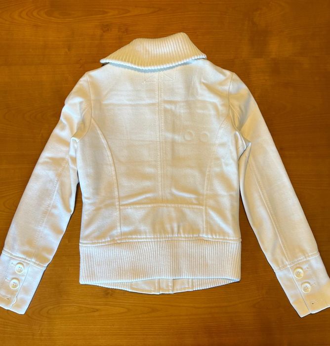 Casaco curto, cor cru, Bershka