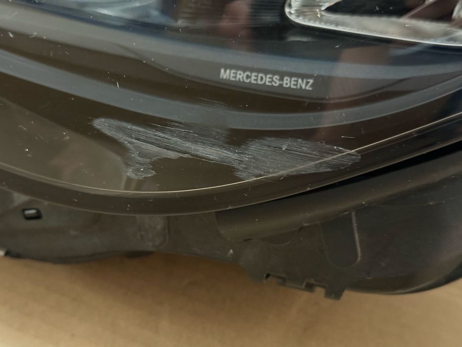 Farol Esquerdo LED Mercedes EQE V295 | OEM | Original