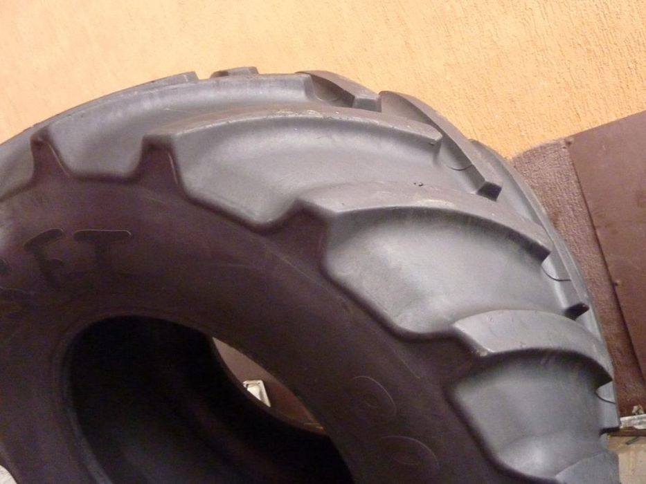 Opona używana rolnicza 900/60R38 MITAS SFT 3500zł W2219