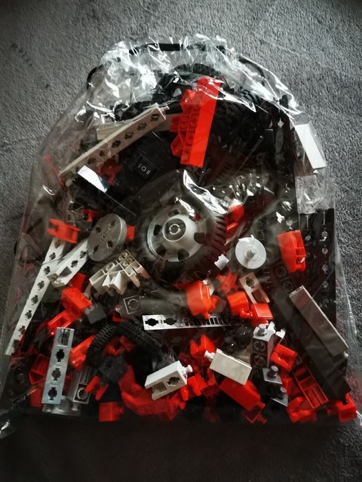 Klocki Engino Inventor 90 w 1 z silnikiem