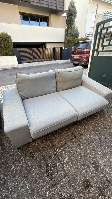 Sofá IKEA usado e em bom estado