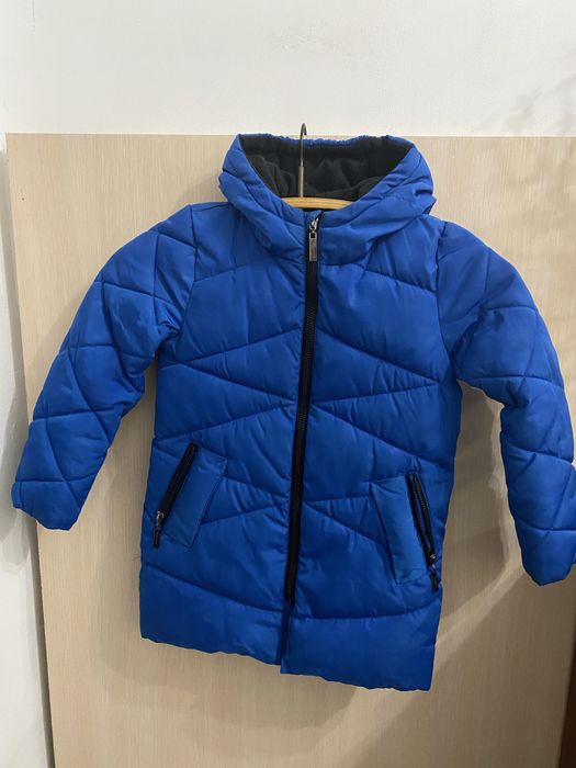 Продам дитячі курточки