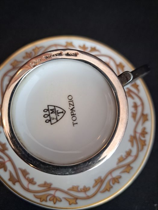 Chávena de chá com aplique em prata topázio