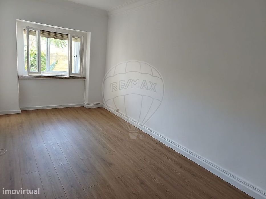 Apartamento T1 para arrendamento
