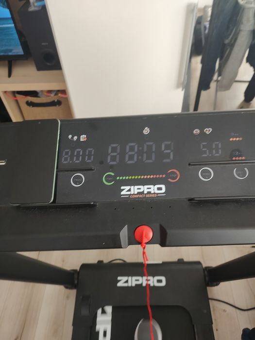 Bieżnia zipro pacto