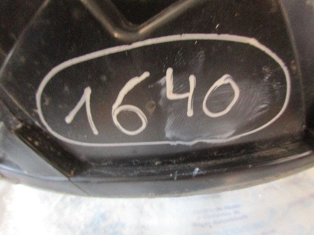 Ótica / farol esquerda RENAULT Clio II (BB0/1/2_, CB0/1/2_)