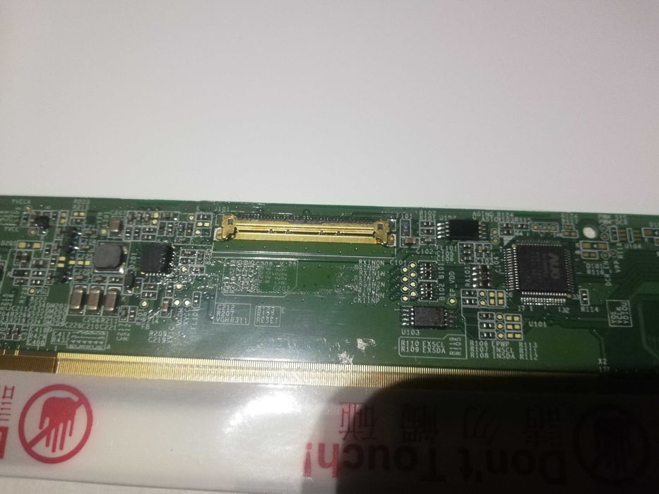 Матрица 15.6 B156XW02 v. 2