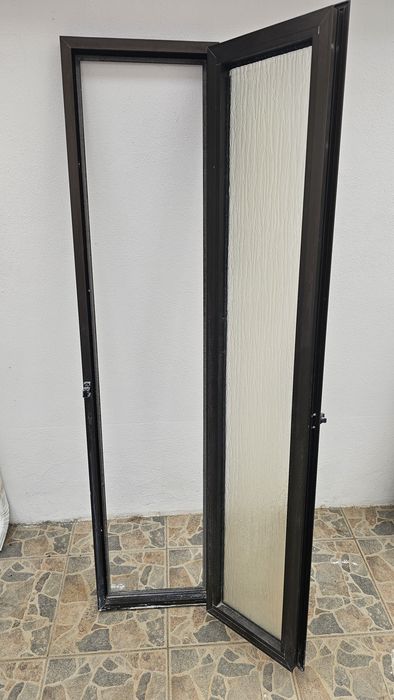 Janela aluminio e acrílico