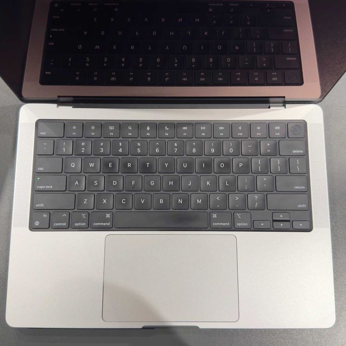 Apple MacBook Pro 14" 2023 M3 Pro 18gb RAM 512gb SSD В НАЯВНОСТІ!