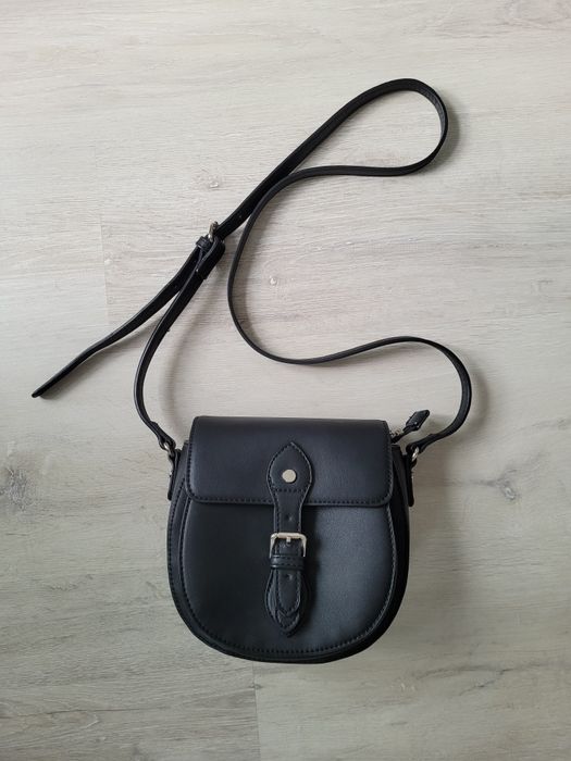 Mała torebka listonoszka