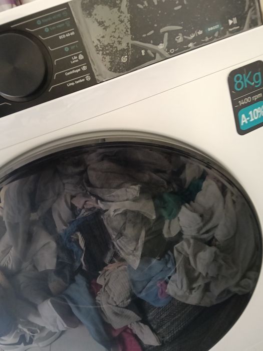 Maquina de lavar Nova