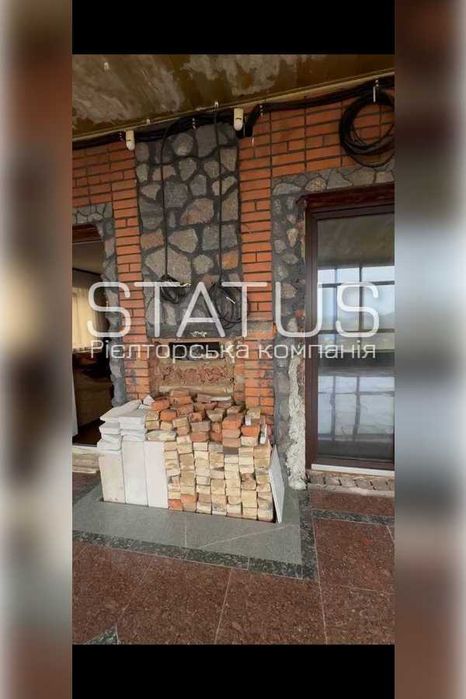 код 15869 Будинок в центрі, Ідеально для проживання або бізнесу