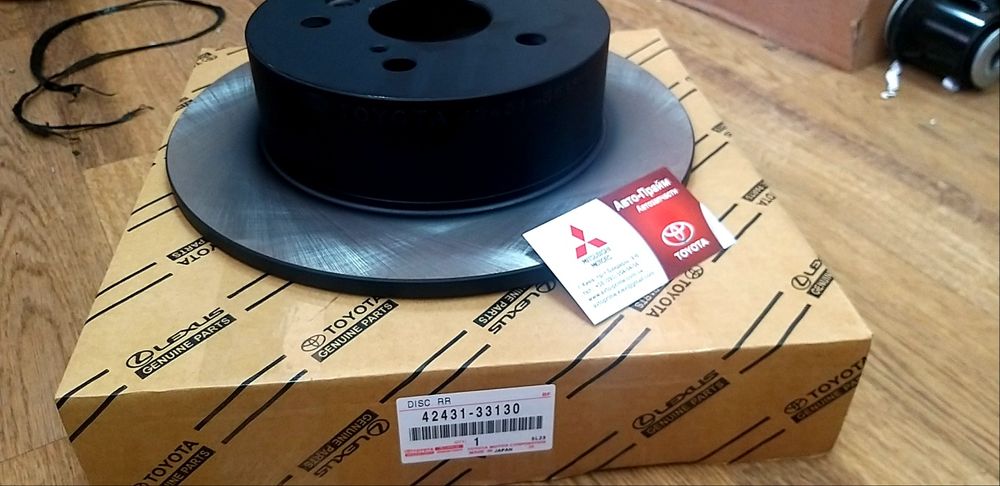 Тормозные диски Toyota CAMRY 40 Lexus ES RAV4 PRADO 120 LC200