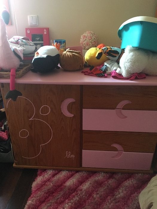 Quarto menina blop