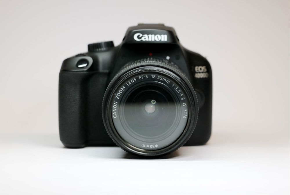 Canon EOS 4000D + 18-55 STM
