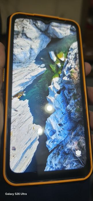 Vendo telemóvel novo