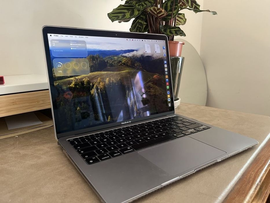 MacBook Air M1 (16GB) – Completo na Caixa