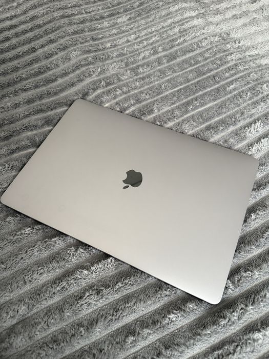 Macbook pro 16 2019