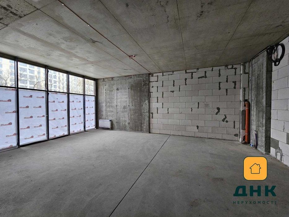 Фасадная коммерция в Аркадии 118 метров, 2 входа с Генуэзской и двора