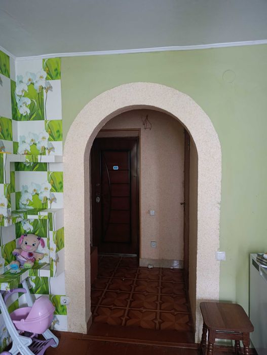 Продам квартиру. Смт. Заводзьке