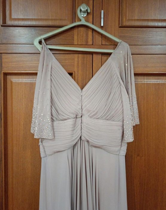 Vestido de cerimónia de senhora