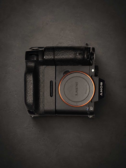 Sony A7S mark2 (a7s2) + Бат блок бустер Sony VGC2EM