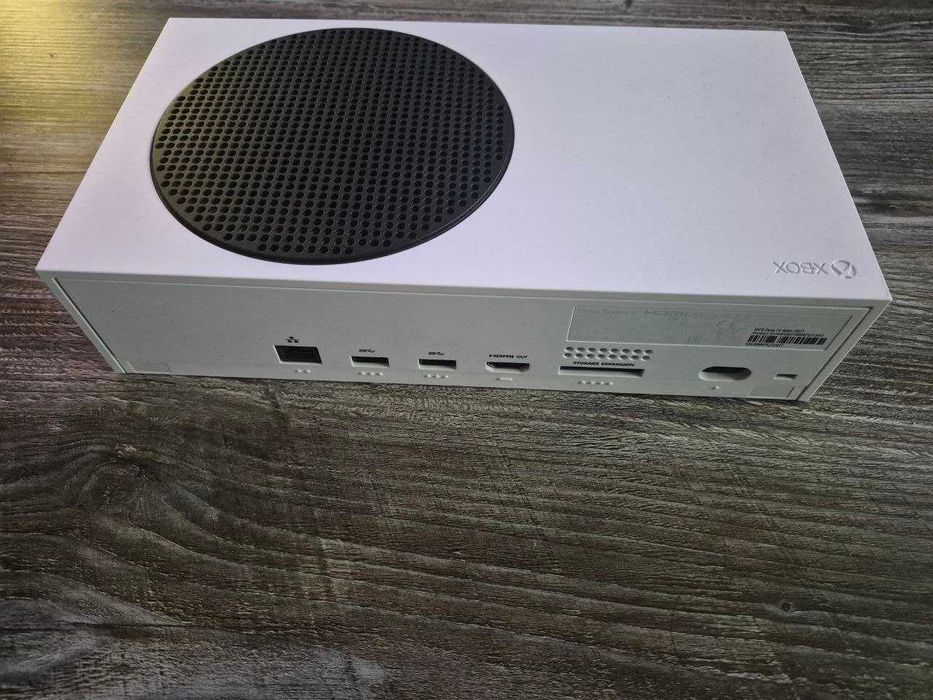 Ігрова приставка Xbox series S 512 gb
