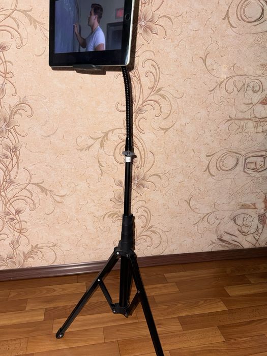 Підставка-штатив elitehood