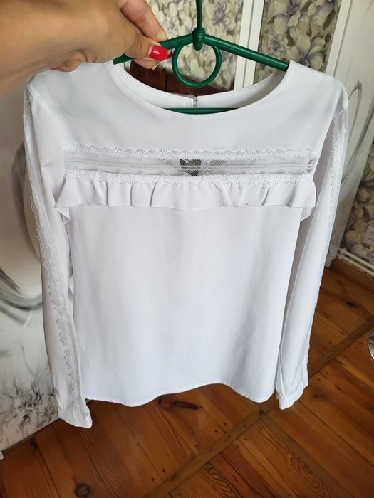 Блузка шкільна  р. 140