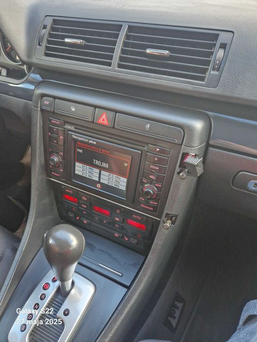 Sprzedam Audi A4 B6/przebieg tylko 132000/jeden właściciel/2.4 benzyna