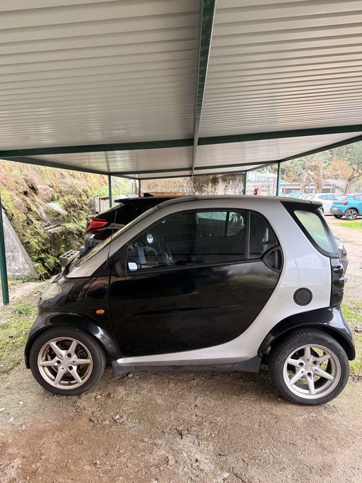 Smart fortwo 1999 – gasolina • conservado •