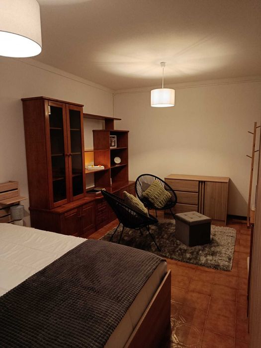 Quarto para arrendar – Gala, Figueira da Foz (perto do Hospital e da praia) - despesas todas incluídas