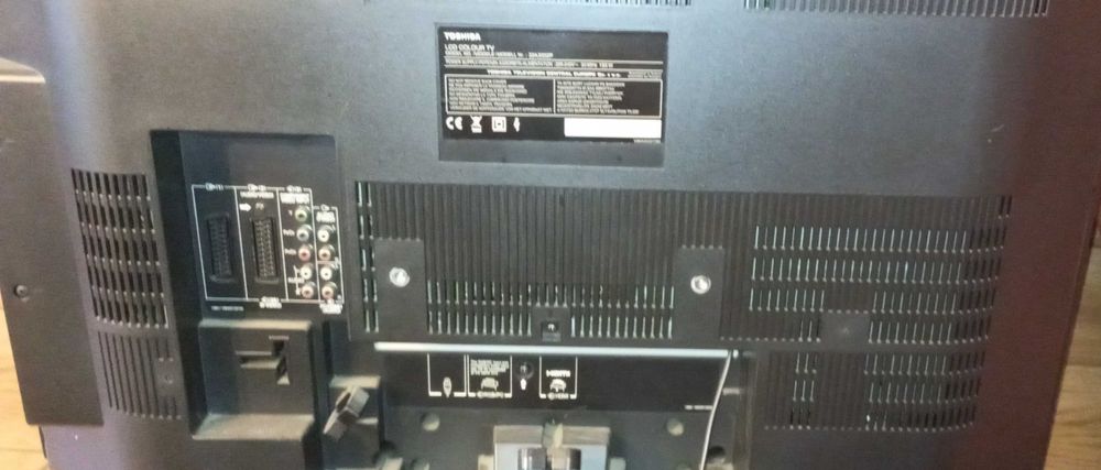 Telewizor TOSHIBA 32 cale