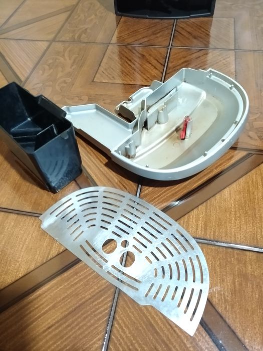 Кавомашина Delonghi на запчастини