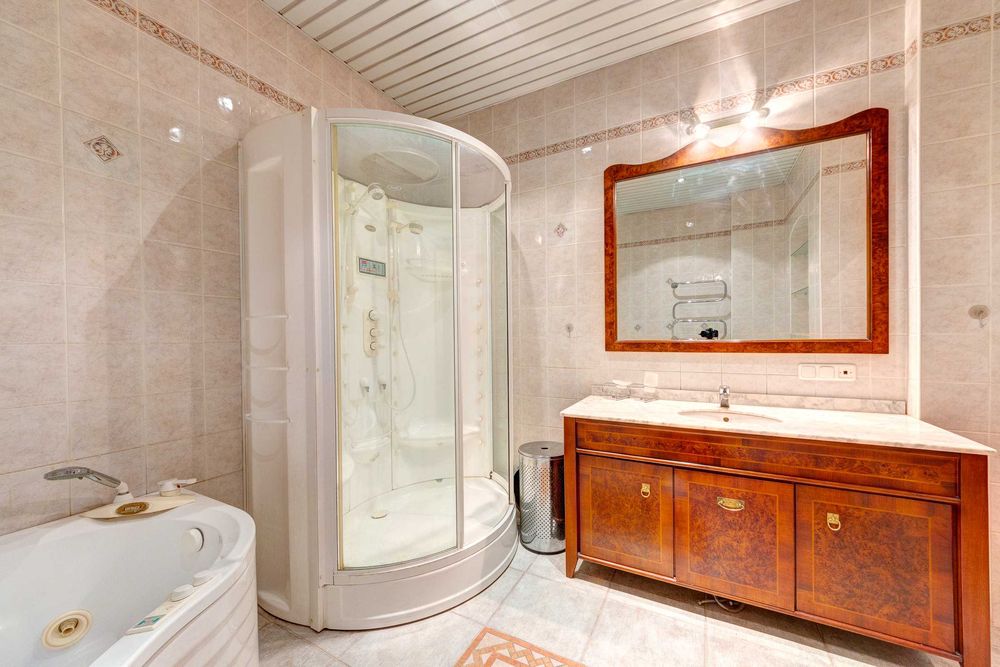 Комфортная 4-к квартира на улице Саксаганского (Голосеевский р-н)