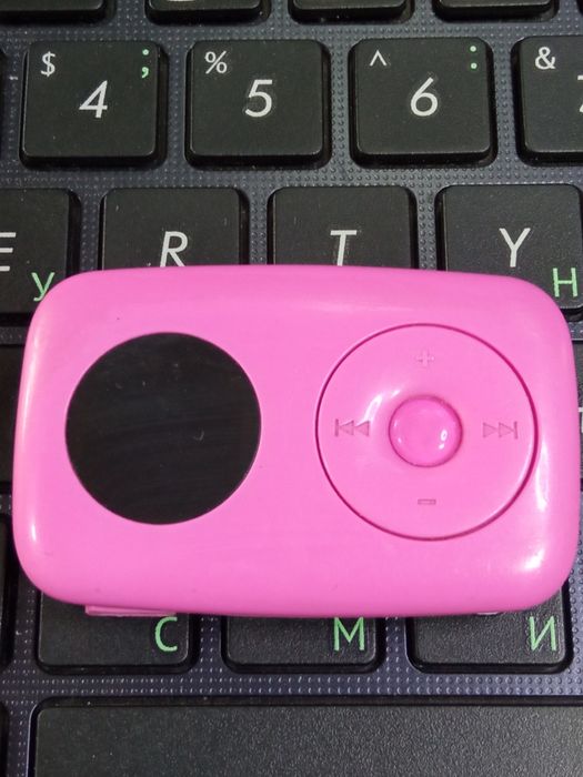 Плеер Creative Zen Stone Plus   (Medion 9781 (Микрофон+диктофон)