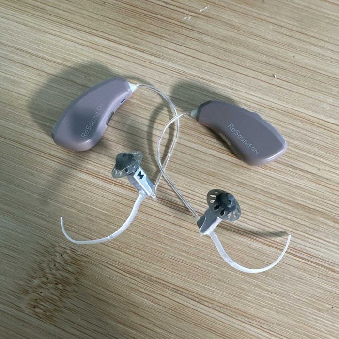 Слуховой аппарат бизнес-класса Resound Linx Quattro RE 761-DRWC новый