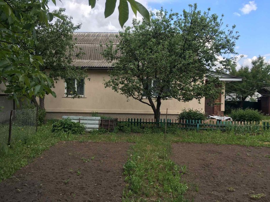 Дом на продажу/Дім на продаж