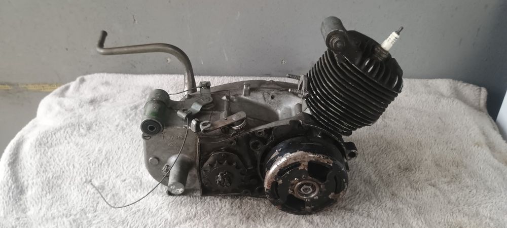 Silnik Simson Schwalbe kr 50 kr 51 sr 4 biegi w ręce