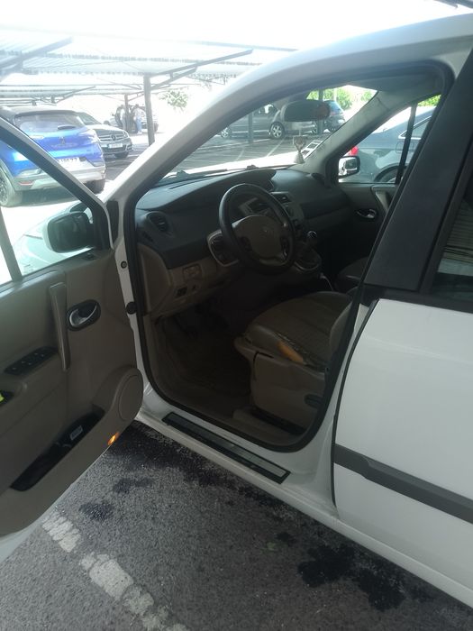 Carrinha 7 lugares, pronta e totalmente funcional