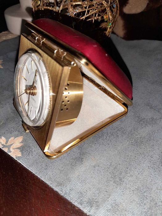 Relógio de viagem vintage