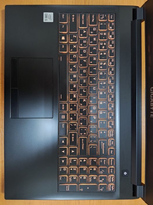Gigabyte G5 KC i5-10500H RTX 3060 6Gb DDR4 16Gb SSD 512Gb
