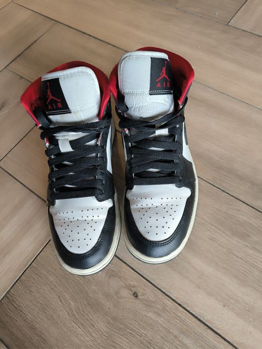 Buty Nike Air Jordan 1 Mid  r. 36,5