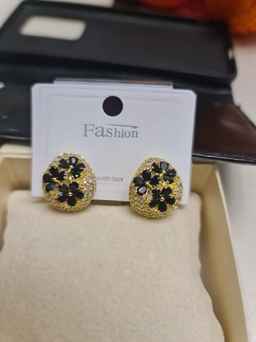 Kolczyki z cyrkoniami