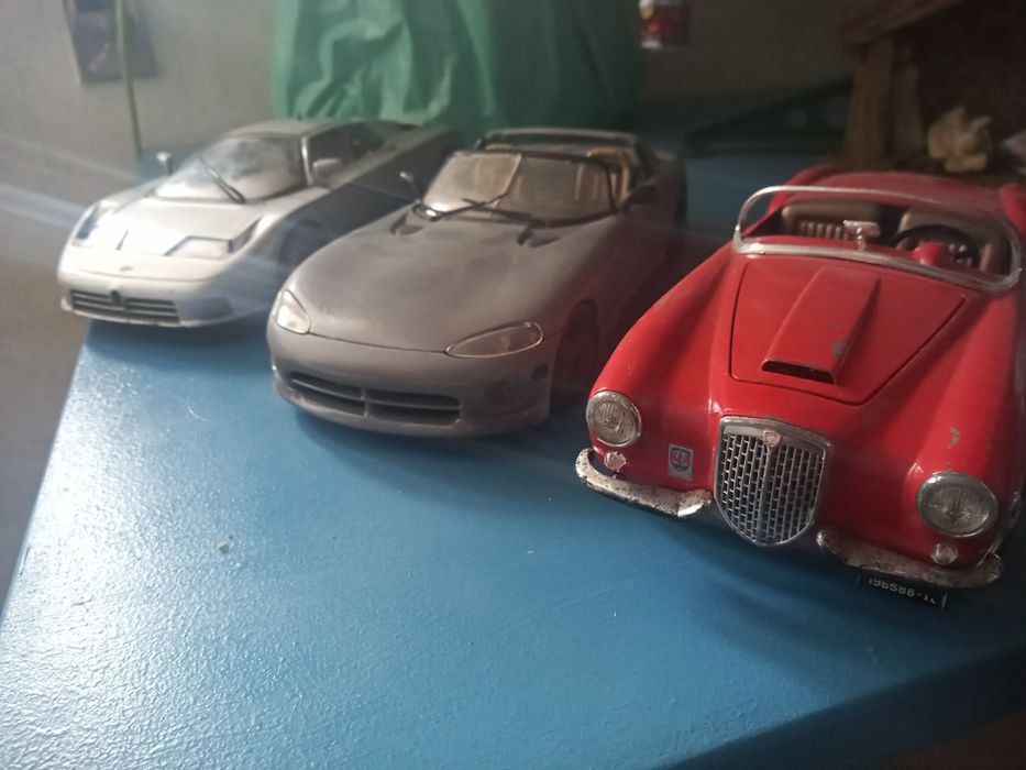 Miniaturas 1/18 pra troca