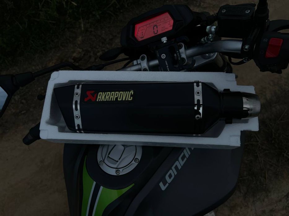 Прямоток Akrapovic Акрапович різних розмірів на автомобіль та мотоцикл
