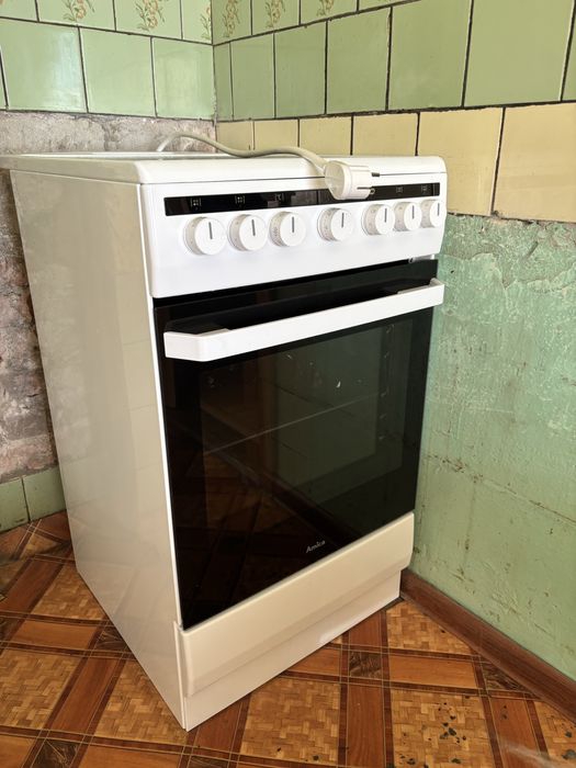 Kuchenka elektryczna firmy amica jak nowa